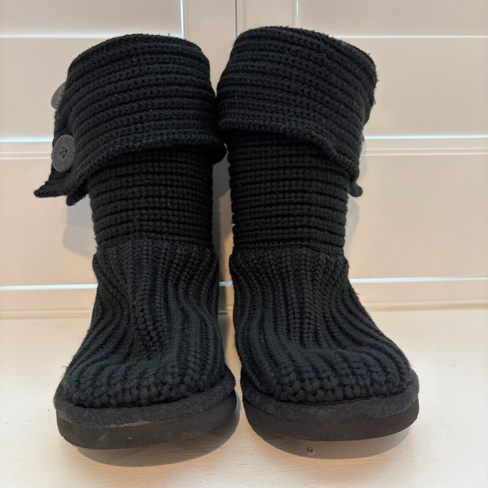 UGG Australia Girls Black Knit Boots Size 3